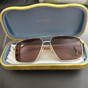 Gucci men’s sunglasses